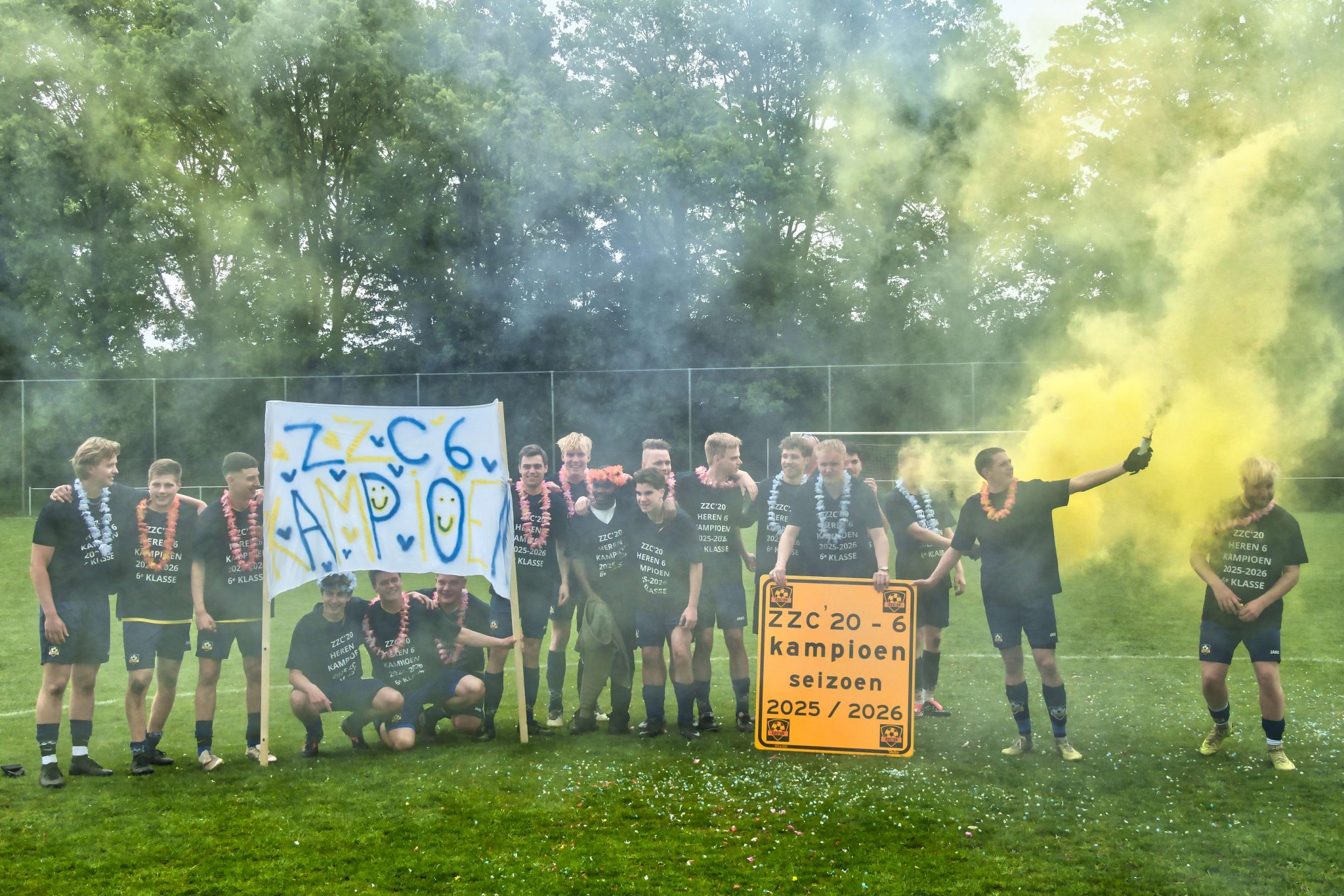 KAMPIOENEN! ZZC'20 6 pakt de titel in Aalten