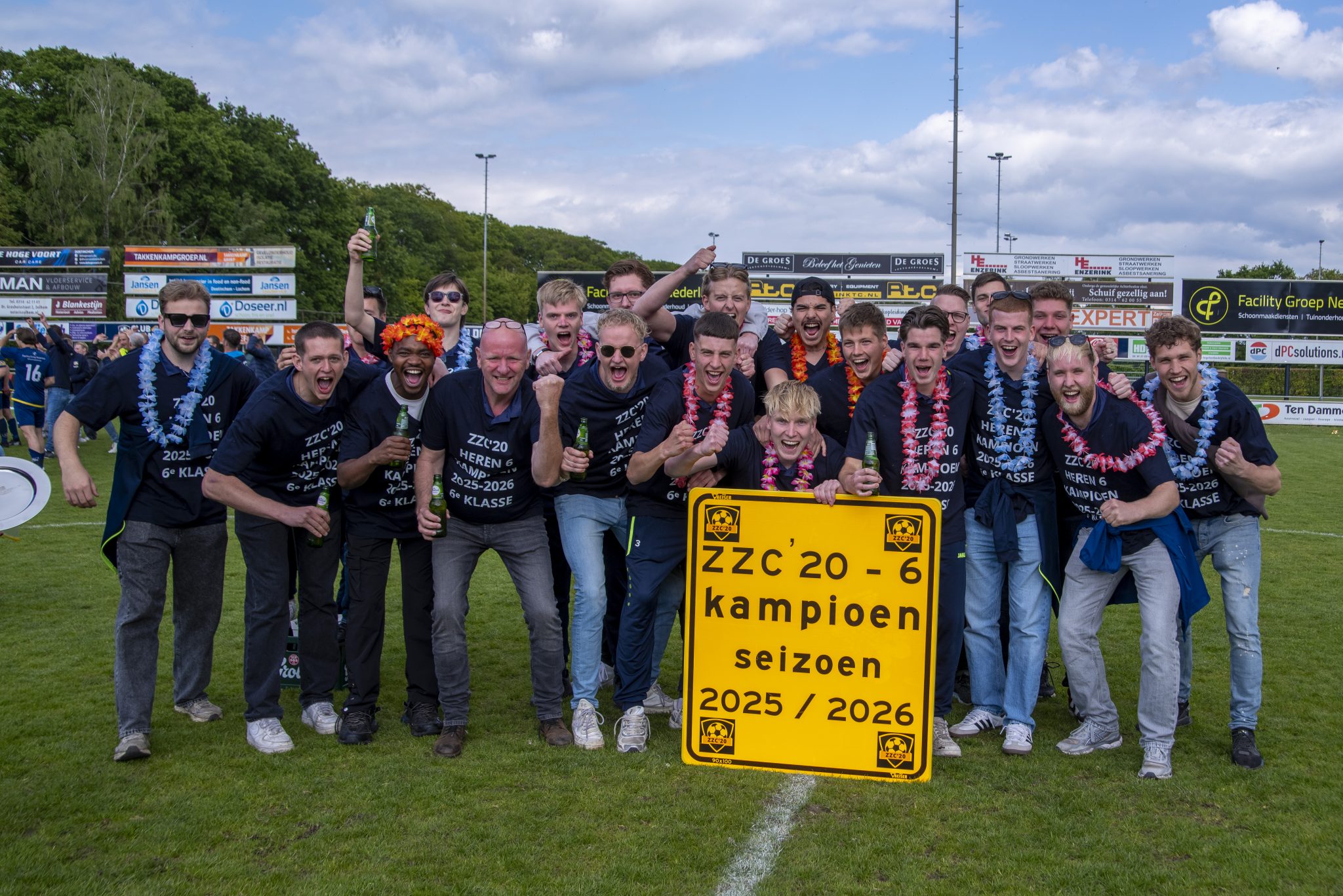 ZZC'20 HR 6 Kampioen, huldiging Pluimers kamp